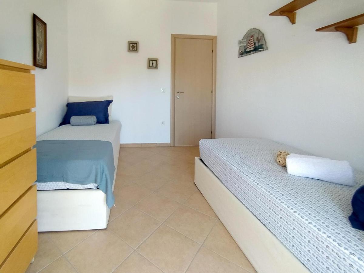 Seaside Villa Clio นิกิติ ภายนอก รูปภาพ