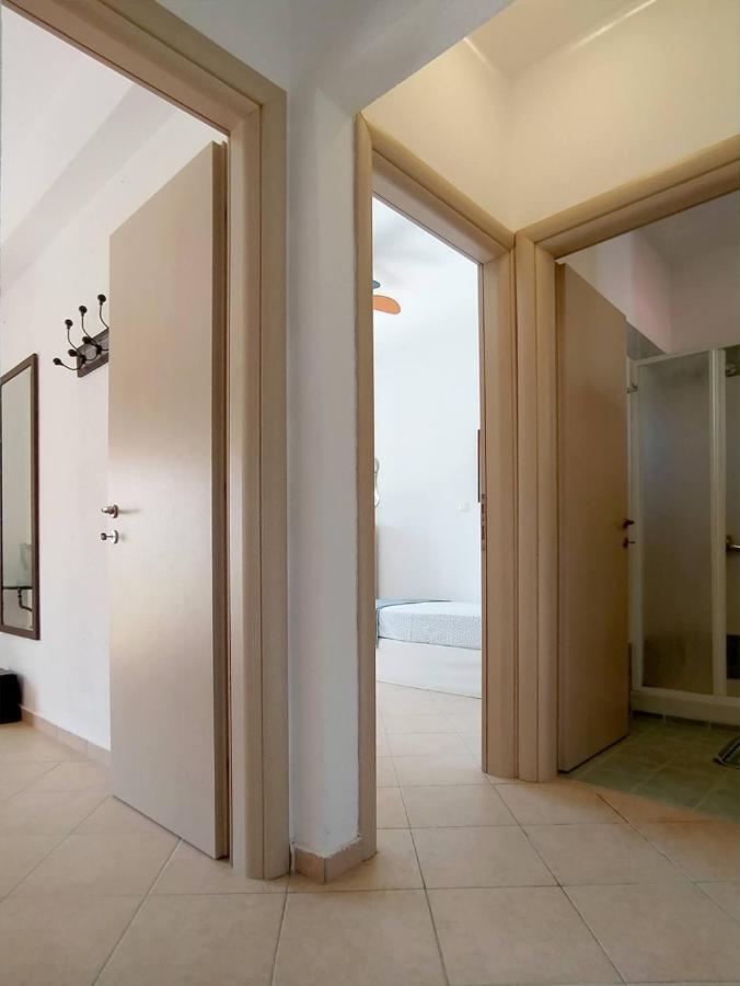 Seaside Villa Clio นิกิติ ภายนอก รูปภาพ