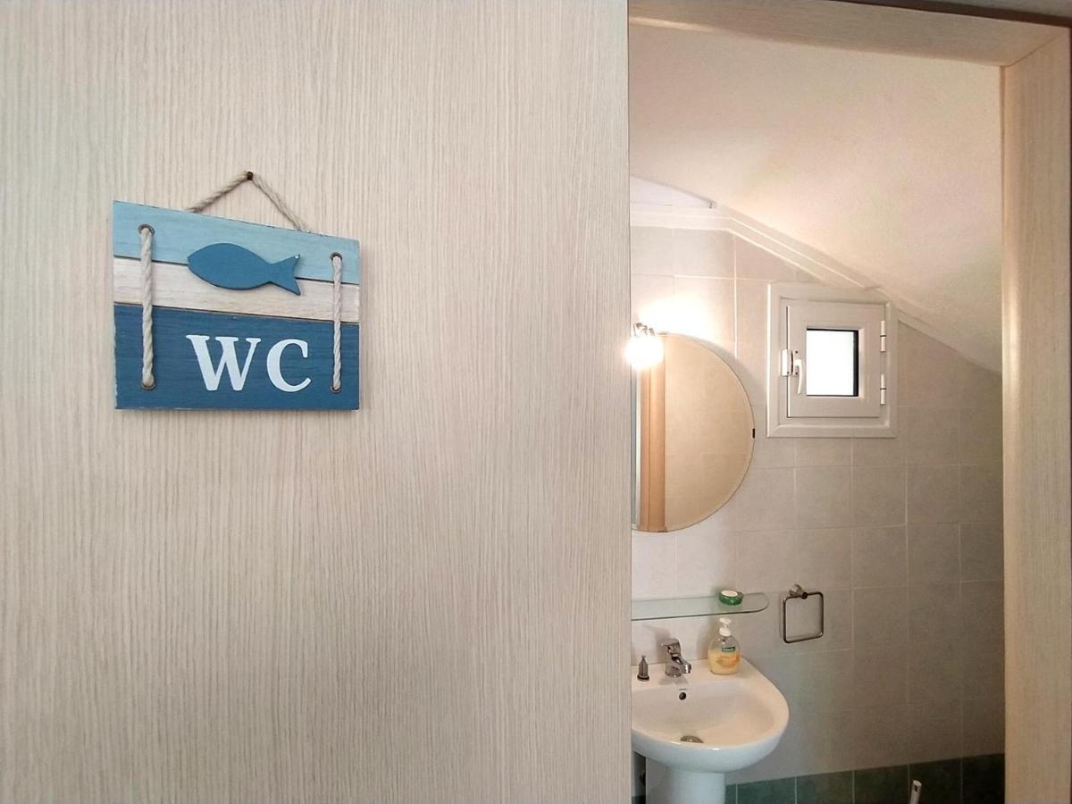 Seaside Villa Clio นิกิติ ภายนอก รูปภาพ