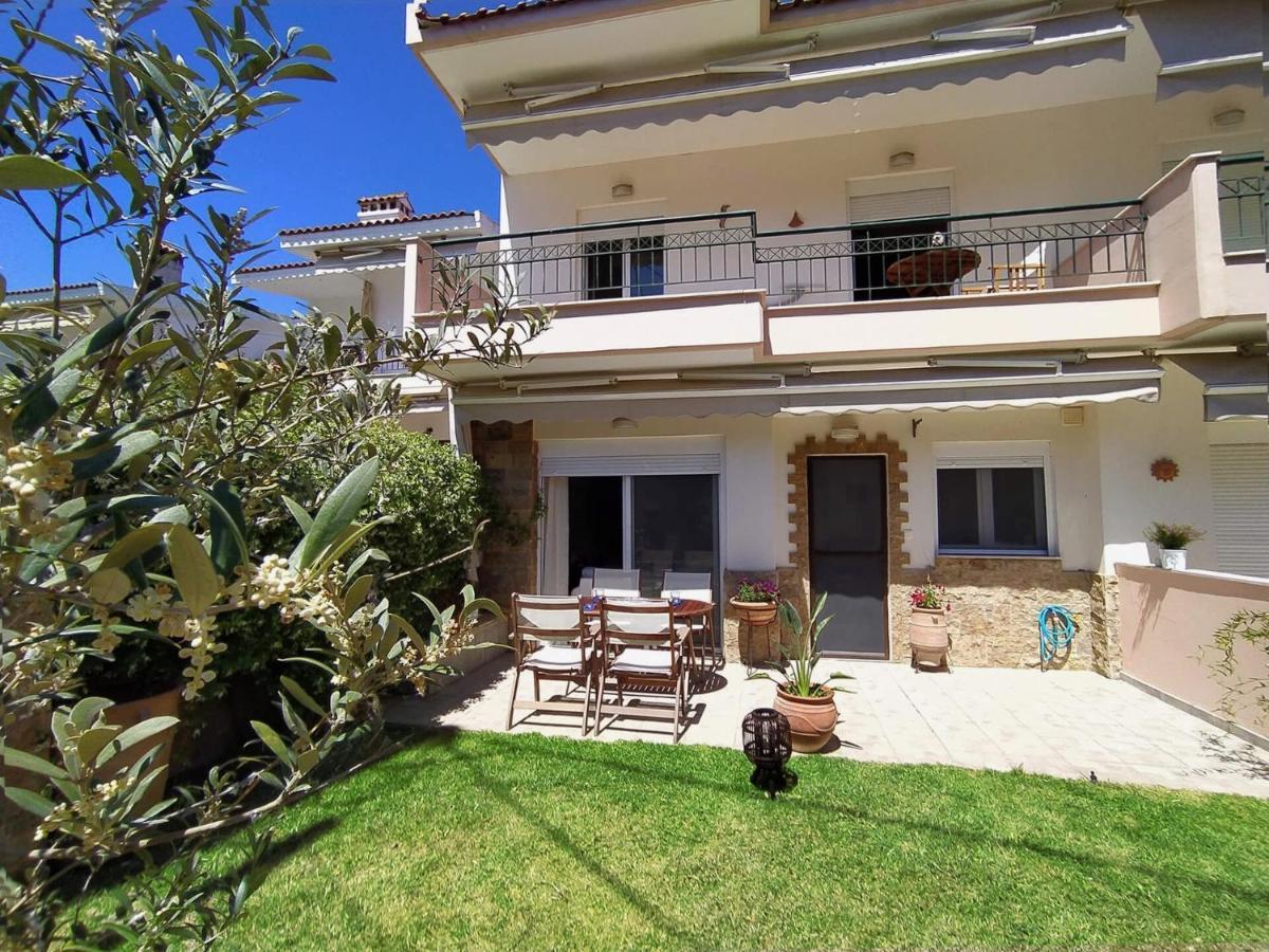 Seaside Villa Clio นิกิติ ภายนอก รูปภาพ