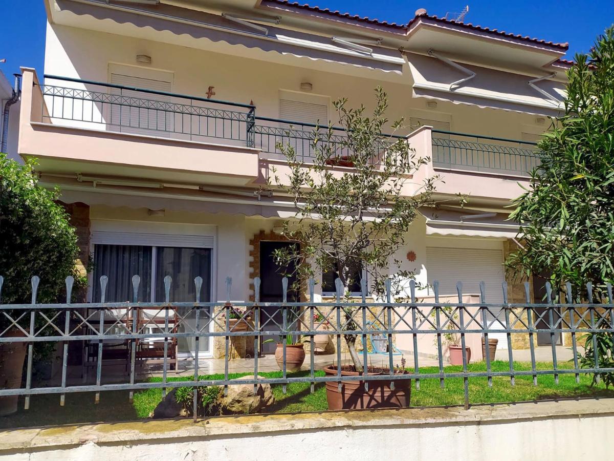 Seaside Villa Clio นิกิติ ภายนอก รูปภาพ